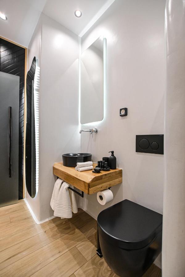 Mythos Luxury Suite Naxos City 外观 照片