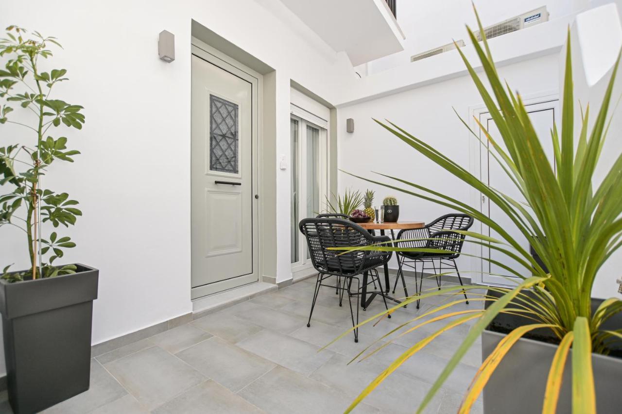 Mythos Luxury Suite Naxos City 外观 照片