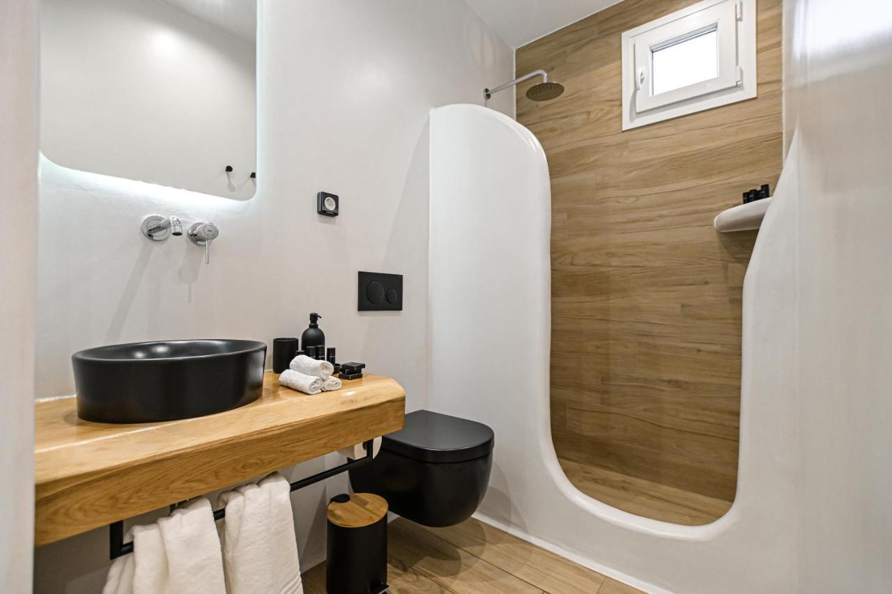 Mythos Luxury Suite Naxos City 外观 照片